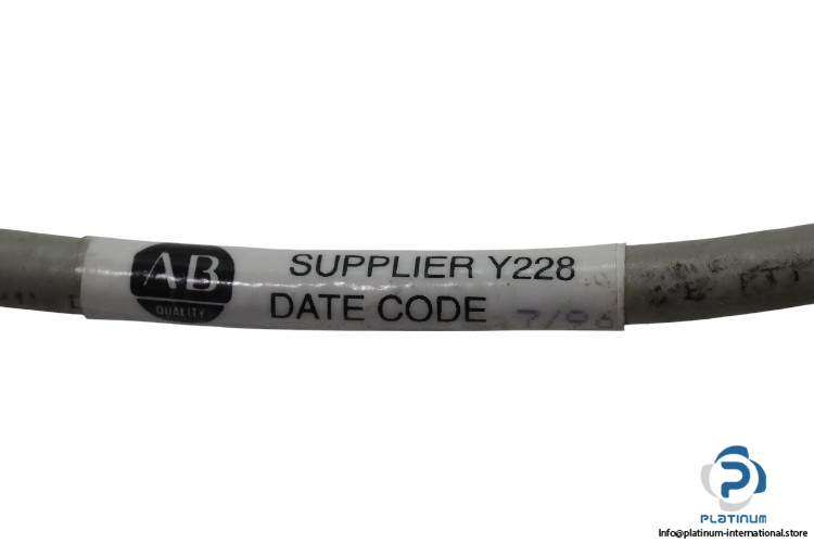 allen-bradley-96881601-cable-(used)-4
