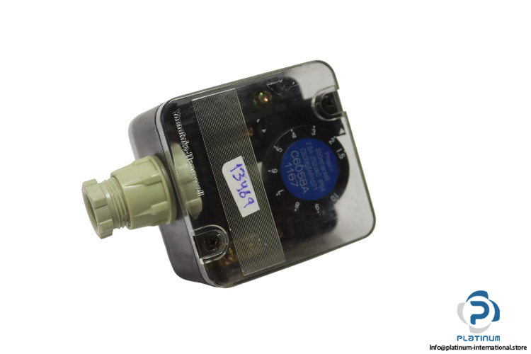 C6058A-1167-gas-pressure-switch(used)