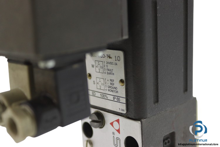Atos-dlhzo-t-040-l71-10-proportional-directional-valve(new)-1