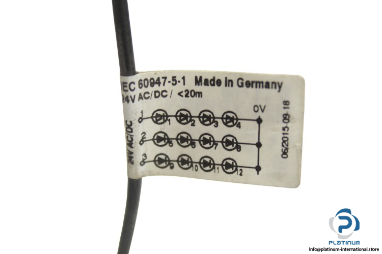 eaton-M22-XPV60-Y-24-led-luminous-ring-(used)-2