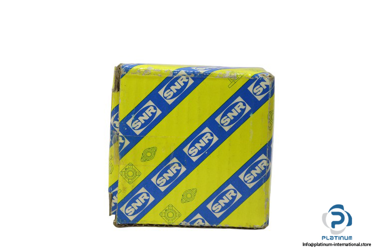 snr-LK.205.G2H-insert-ball-bearing-new-carton