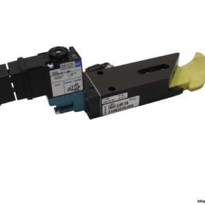 MAC 130B-611JM Pneumatic Valve With 31063318.009 Base