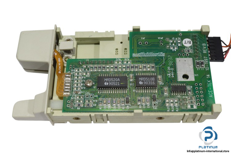 uniform-industrial-MSR140-33DACF-touchpanel-controller-board-(used)-2