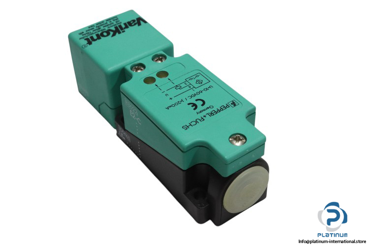 pepperl-fuchs-NJ15-U1-E2-C-inductive-sensor-(new)-2