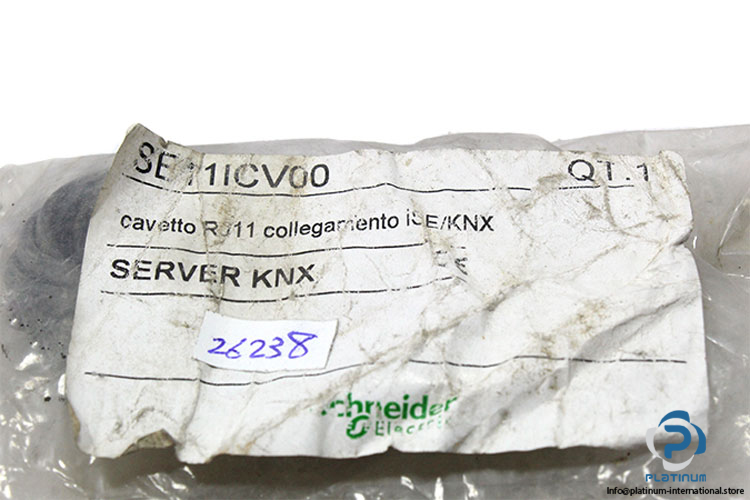 schneider-SE11ICV00-RJ11-connector-cable-(used)