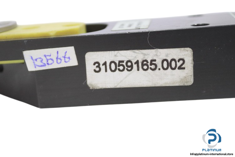 smc-VO307-5DO-Q-31059165.002-solenoid-valve-(New)-1