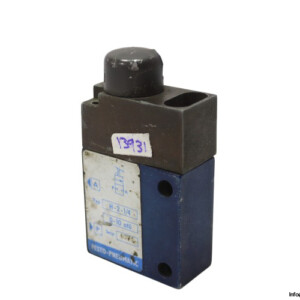 Festo 2113 Hand Lever Valve