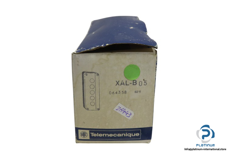 telemecanique-XAL-B05-empty-control-station-enclosure-(new)-1
