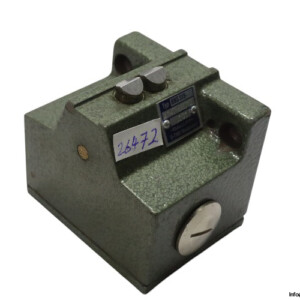 Balluff BNS 519-X147 B2D12 Limit Switch