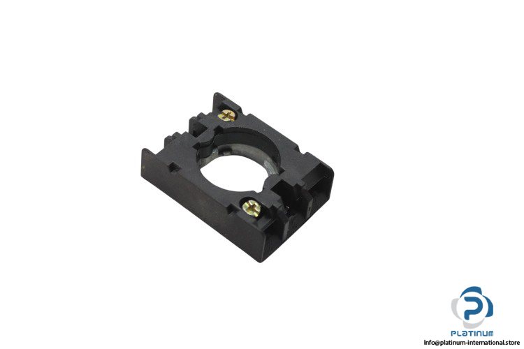 lovato-8LM2TAU120-mounting-adapter-(new)