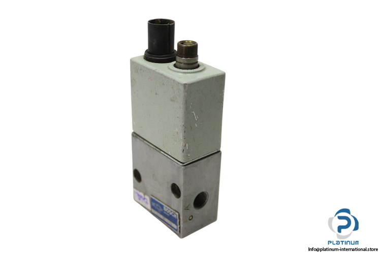 Bosch-0820003007-single-solenoid-valve(used)