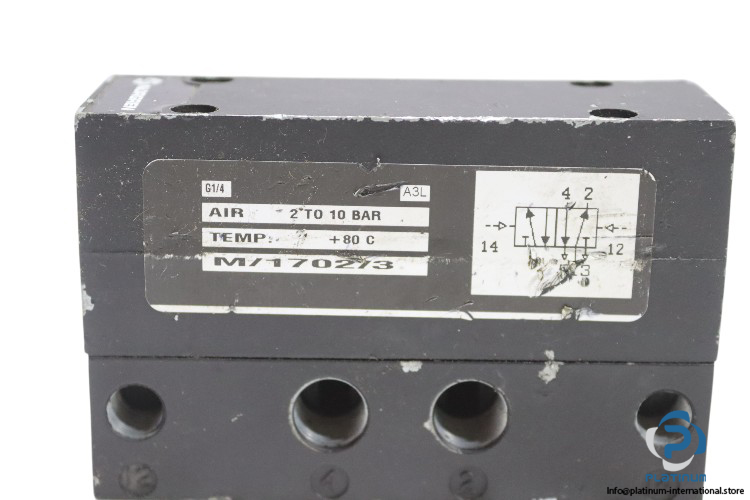 Norgren-m-1702-3-air-pilot-valve(used)-1