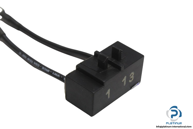 ge-VR1X48-surge-protector-(new)-1