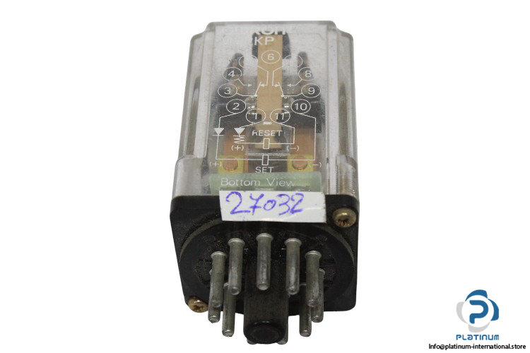 omron-MK2KP-230-vac-latching-relay-(used)-2