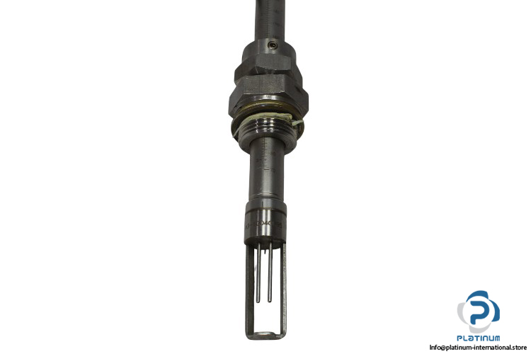 endress-hauser-65I-20AB1AD1AAABCA-thermal-mass-flowmeter-(used)-1