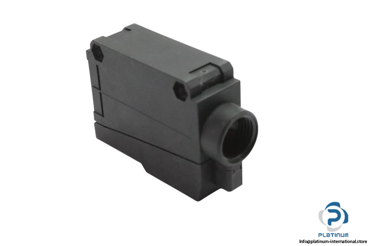 datasensor-S2-1-C90-diffuse-proximity-sensor-(new)-1