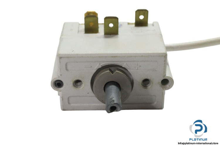 koch-TR.V-thermostat-(new)-1