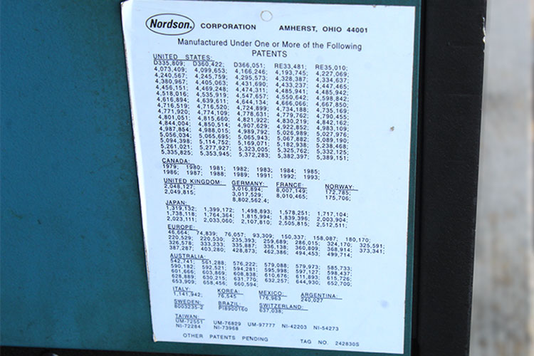 nordson-3400V-2EAV2D_R-hot-melt-adhesive-glue-machine-(used)-4