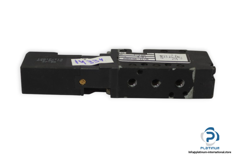 norgren-V085516A-E213A-solenoid-valve-(used)-1