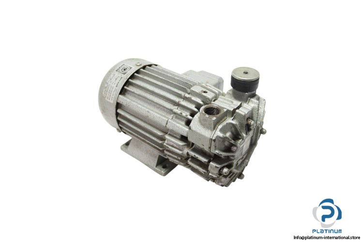 becker-VT-3.6_08-49-vacuum-pump-used