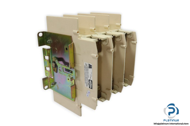 hubbell-UFS200-switch-fuse-(new)-4