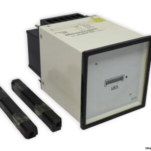 Crompton 244-HWNG Kwh/Kvarh Meter