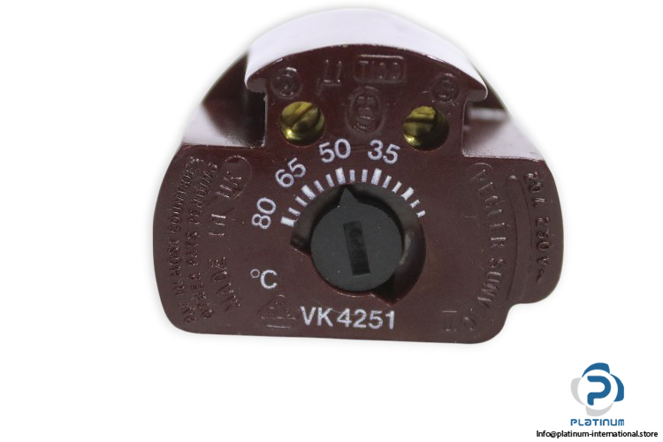 VK4251-thermostat-(used)-2