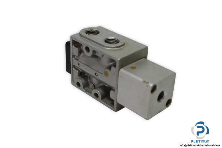 walter-SP-0302-053-pilot-operated-valve-(used)