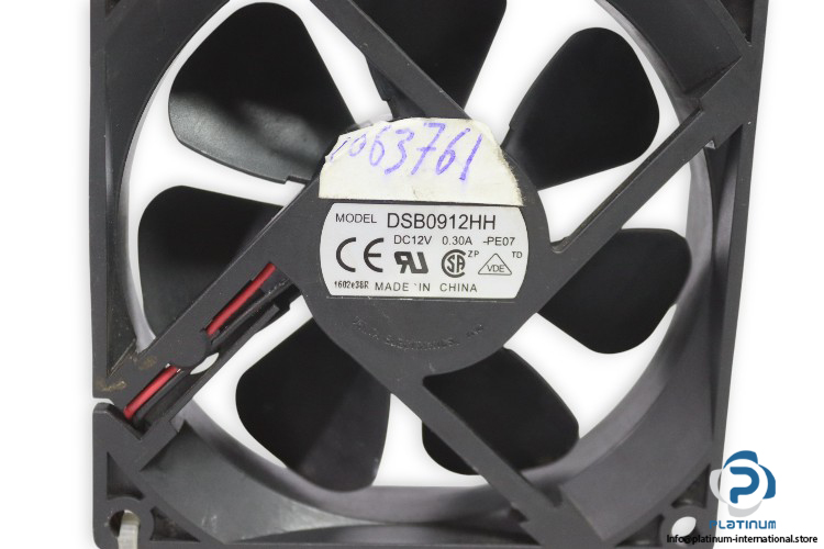 DSB0912HH-axial-fan-used-1