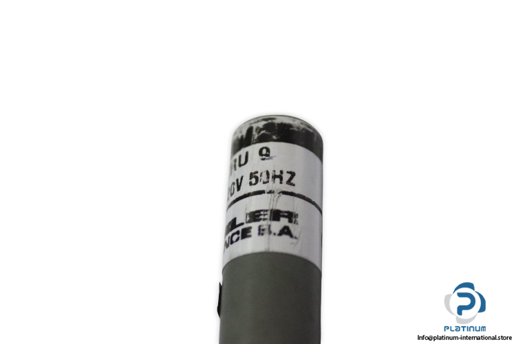 kubler-KRU-9-magnetic-switch-(used)-4