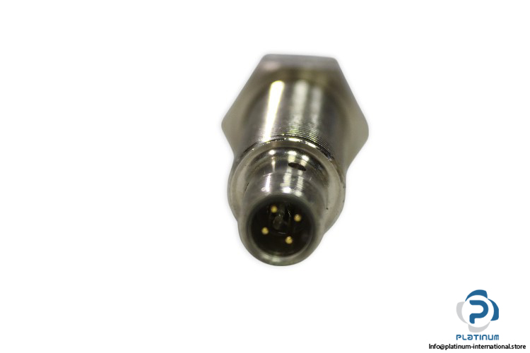 pepperl-fuchs-NBB8-18GM60-B3-V1-inductive-sensor-(used)-1