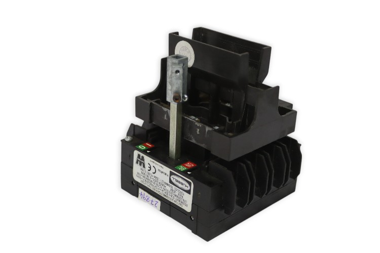 watford_hubbell-UFS32-switch-disconnector-fuse-(new)-1