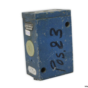 Wabco 372 386 022 0 Single Solenoid Valve