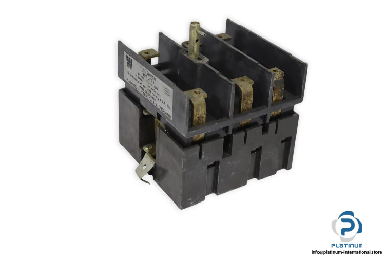 watford-UFS3-fuse-switch-new