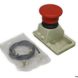 telemecanique-GV2-K011-emergency-stop-pushbutton-new