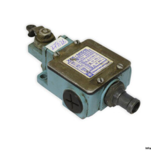 Telemecanique XCK-M1D15 Limit Switch