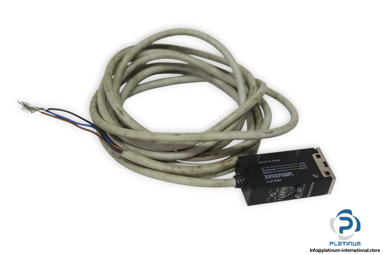yamatake-HPA-P11-photoelectric-microswitch-sensor-used