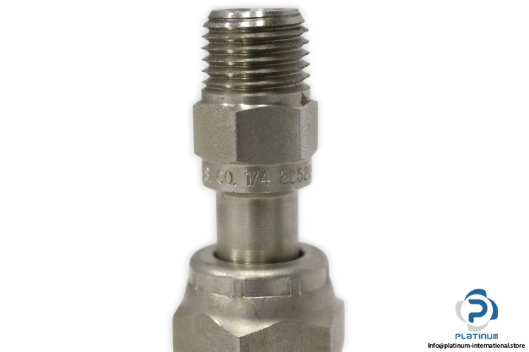 spraying-systems-60100DF-SS-clamp-fitting-(new)-(carton)-2
