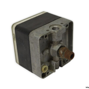 Krom Schroder DWG 150U Pressure Switch