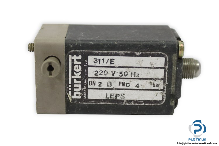 burkert-311_E-direct-acting-plunger-valve-(used)-2