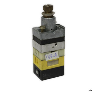 Crouzet 81 502 160 Pneumatic Pressure Switch
