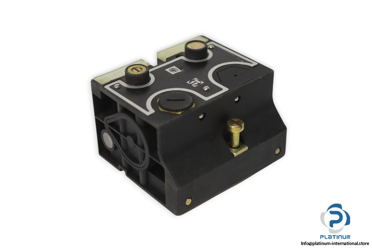 telemecanique-PVD-C3412-power-valve-new