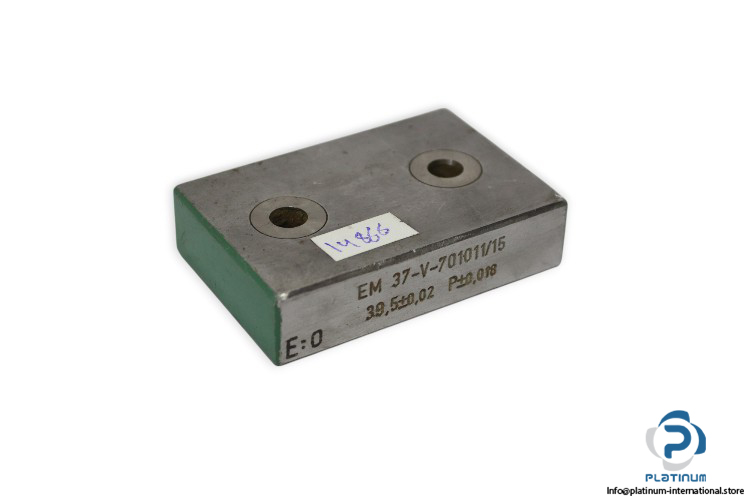 EM-37-V-701011_15-precision-ground-alignment-block-used