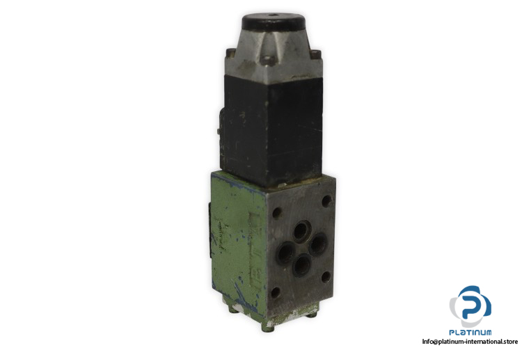 rexroth-4WE-6-D53_AG24N9Z4-directional-control-valve-used-3