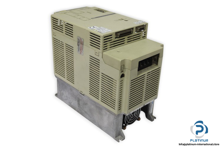 omron-R88D-UT60V-ac-servo-driver-(used)