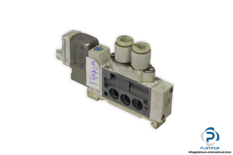 smc-SY3160-5LOU-C4-Q-5-port-solenoid-valve-(used)