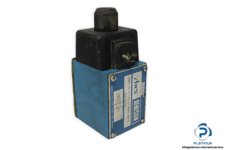 abex-denison-3D02-34-111-01-01-00A1-06327-solenoid-operated-directional-valve-used