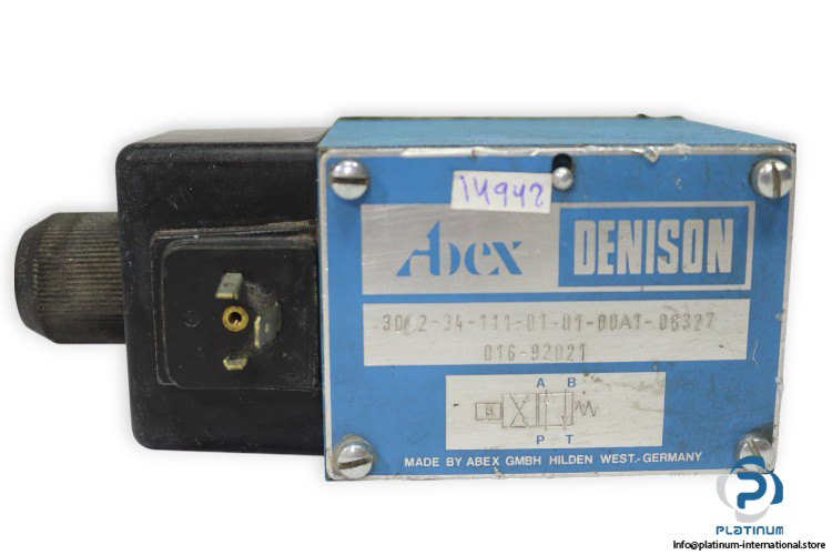abex-denison-3D02-34-111-01-01-00A1-06327-solenoid-operated-directional-valve-used-1