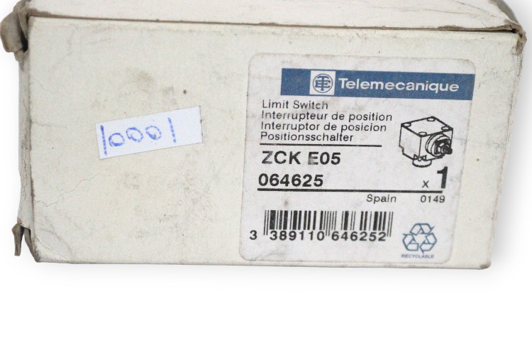 telemecanique-ZCK-E05-limit-switch-head-(new)-2