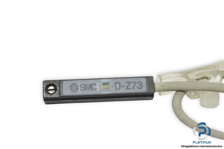 smc-D-Z73-reed-auto-switch-with-connector-(used)-2